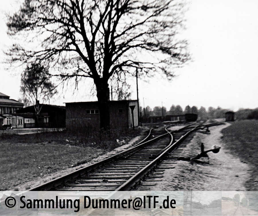 Die Ladestelle  Wittenau 1962 Blick Richtung Tegel. Am linken Bildrand ist das Gebäude der Hensel GmbH zu erkennen. Foto Sammlung Dummer